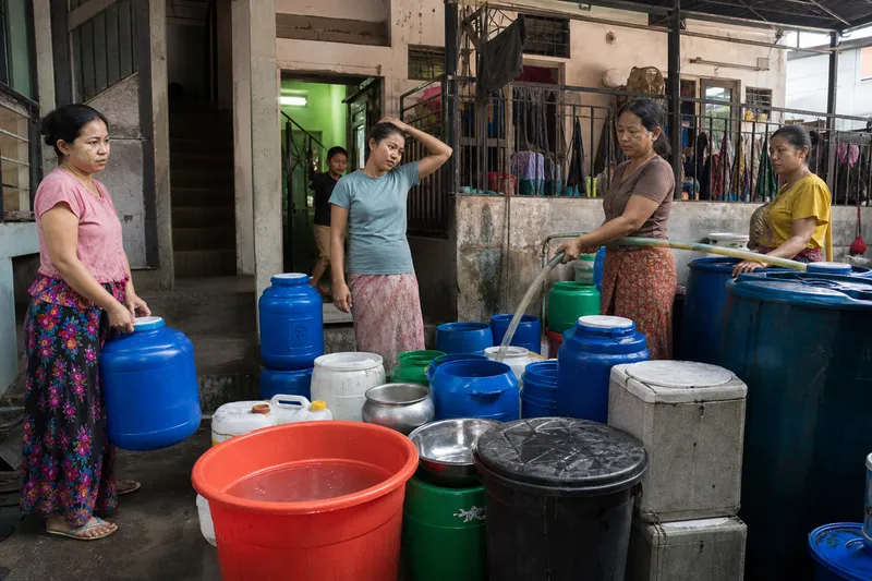 Morning and evening peak-hour rushes that stretch home RO in hot season