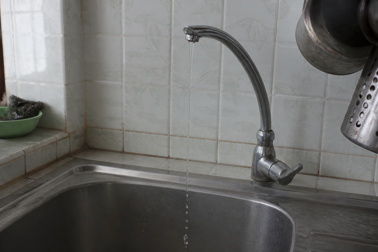 Yangon apartment — weak tap flow and RO sizing worry